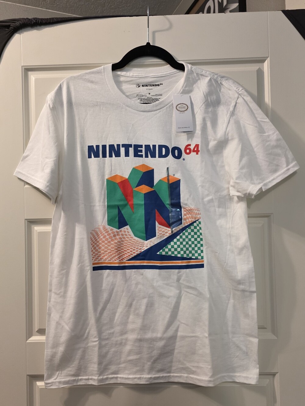 Nintendo 64 White Tee Size M